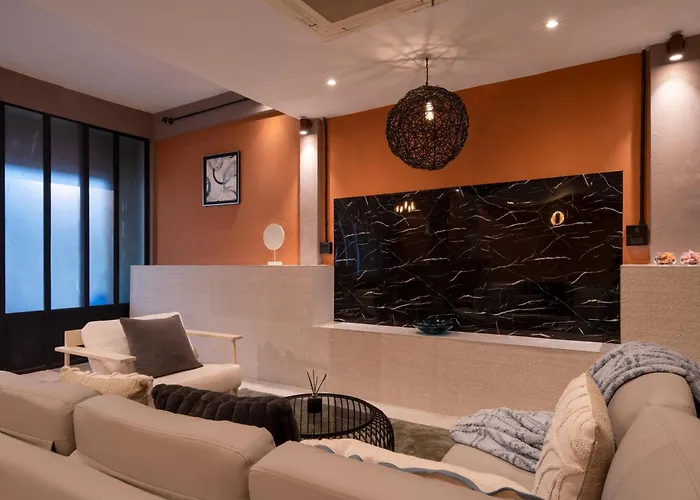 10minbts/kingbed/balcony/dryer/fastwifi/foodst. * Bangkok