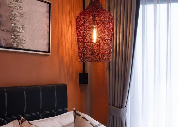 Privat bolig 10minbts/kingbed/balcony/dryer/fastwifi/foodst.